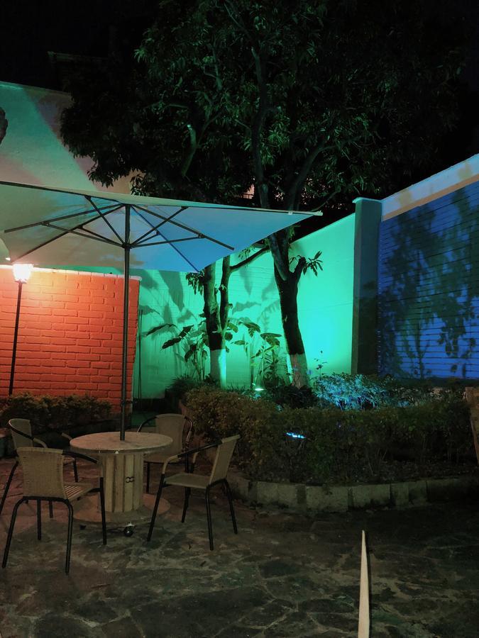Backpackers Inn メデジン エクステリア 写真